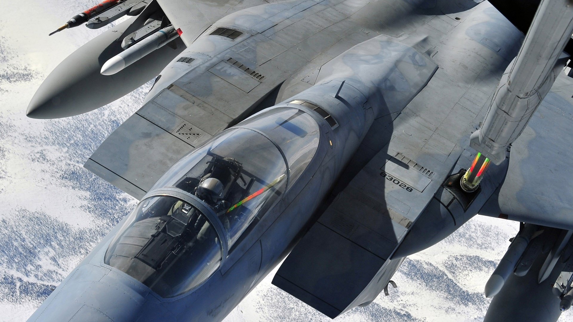 军事战斗机宽屏高清军事天地壁纸6