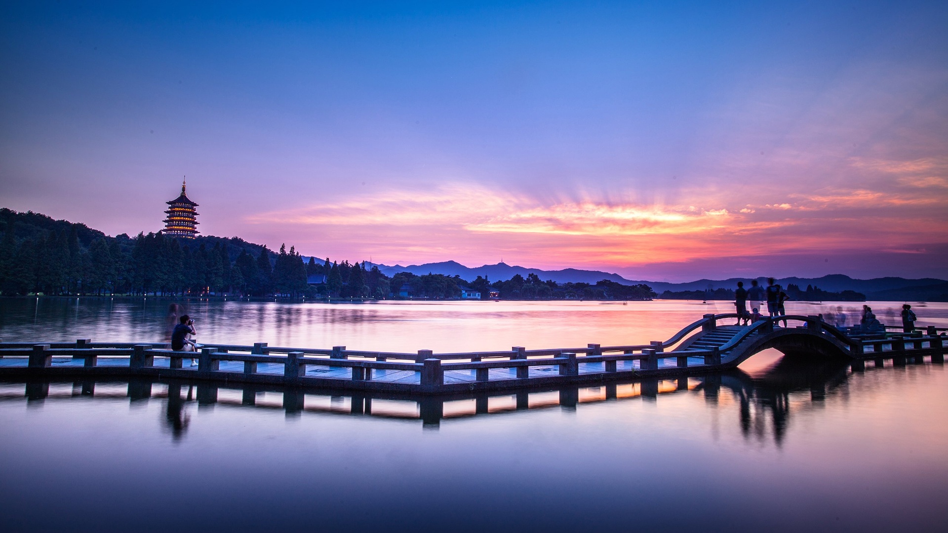 风景自然景观杭州西湖夜景湖泊风景大片壁纸风景壁纸图片 桌面壁纸图片 壁纸下载 元气壁纸