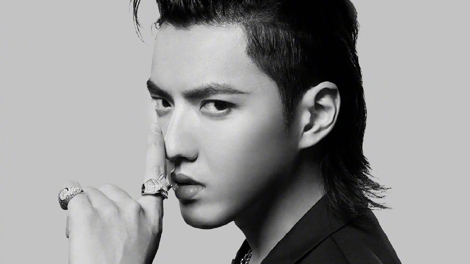 明星风尚 吴亦凡壁纸