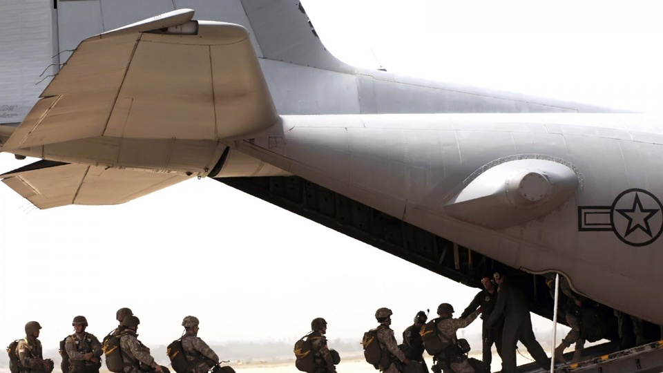 战区士兵军事十一月12d 军事天地壁纸 2 其他静态壁纸 静态壁纸下载 元气壁纸