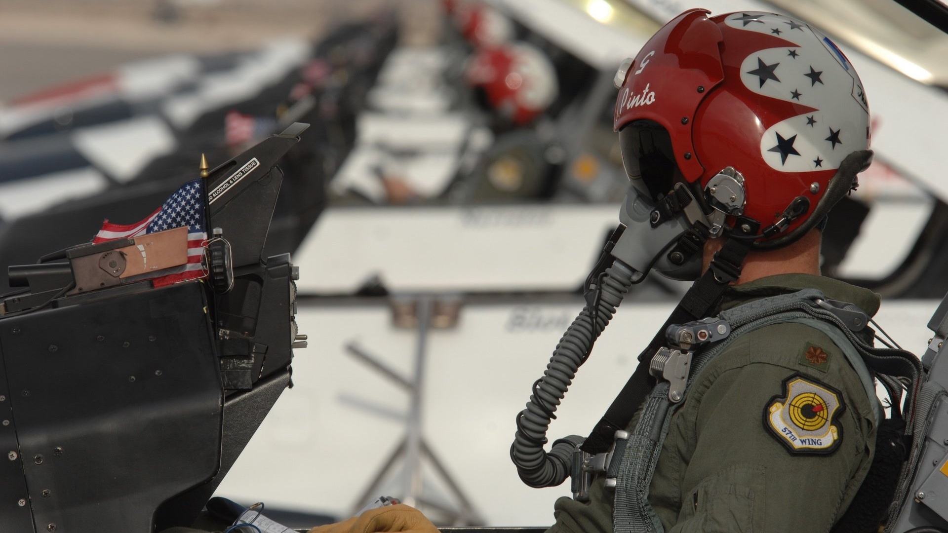 军事战机飞机军事天地壁纸 6 军事壁纸图片 桌面壁纸图片 壁纸下载 元气壁纸