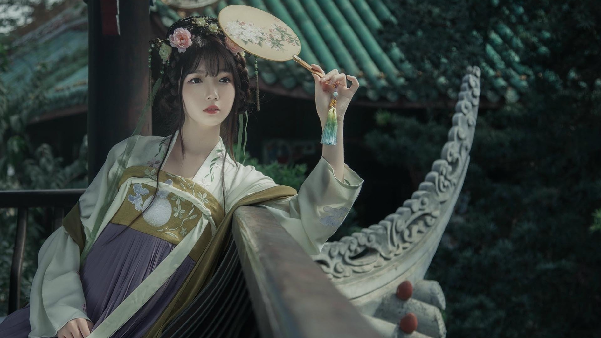 美女文艺古风美女模特壁纸11