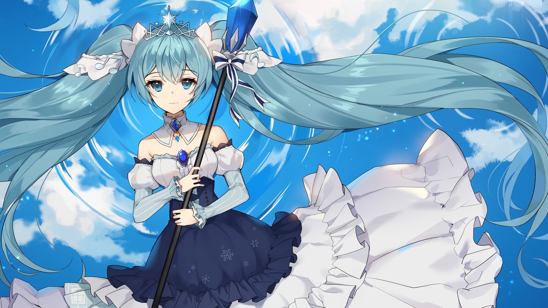 青蓝色超长双马尾的雪初音身着印雪花纹样的洛丽塔礼服，佩戴冰晶皇冠，手持蓝水晶法杖，站在澄澈蓝天白云背景前。