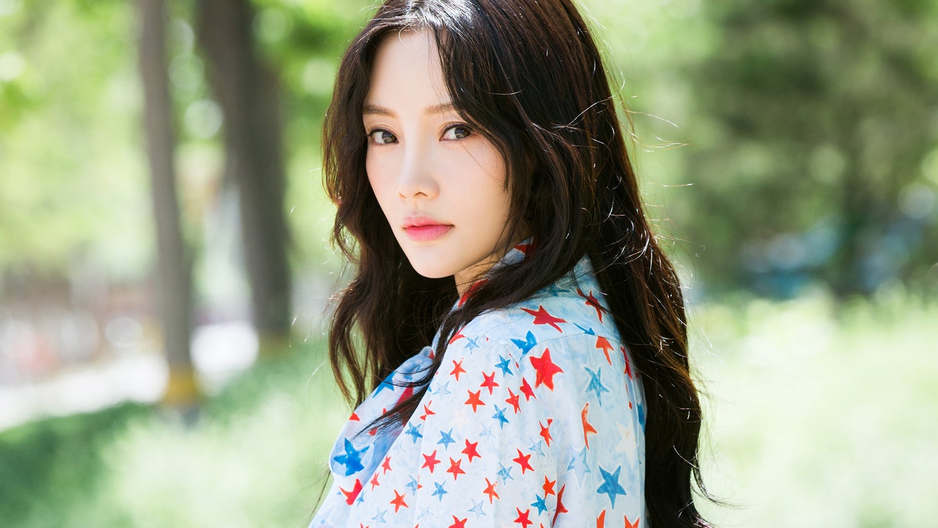 李小璐 明星风尚壁纸壁纸于2020-06-16上传元气壁纸平台,内地明星