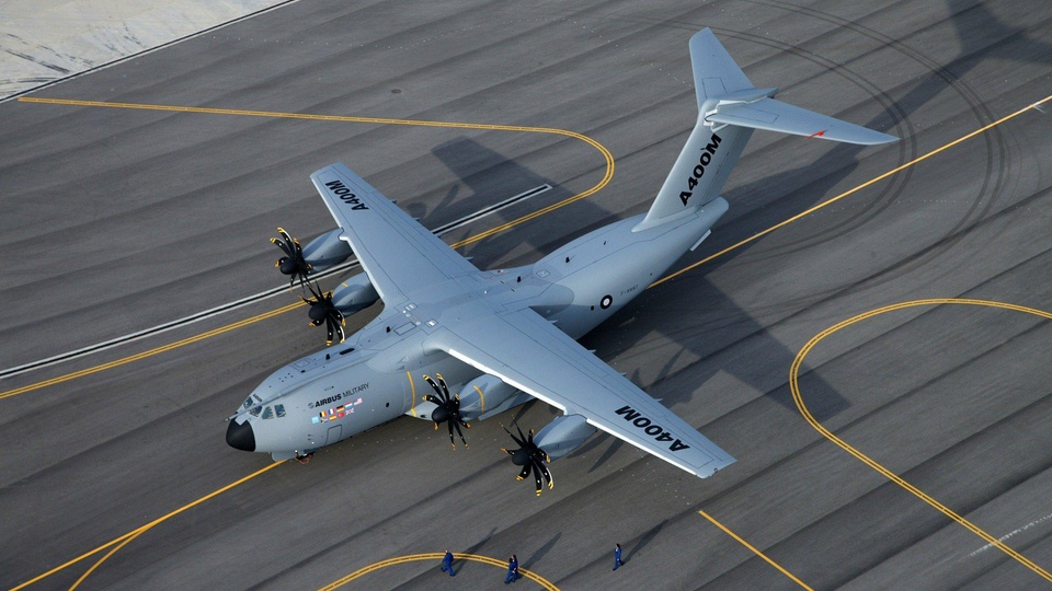 军事 飞机 运输机 A400M 军事天地壁纸