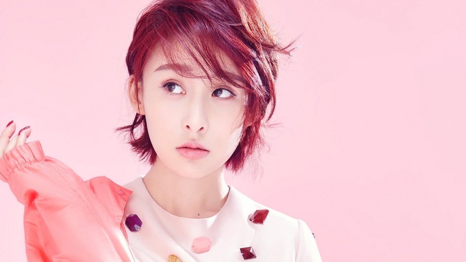 贾青演员歌手气质美女明星明星风尚壁纸1