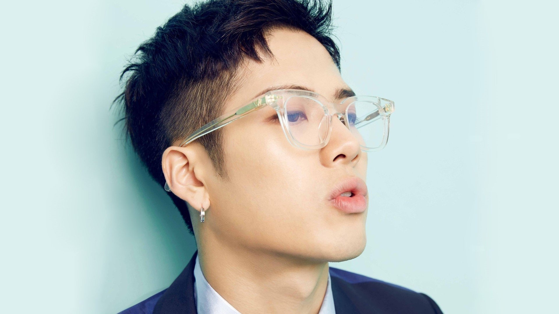got7王嘉尔眼镜明星风尚壁纸