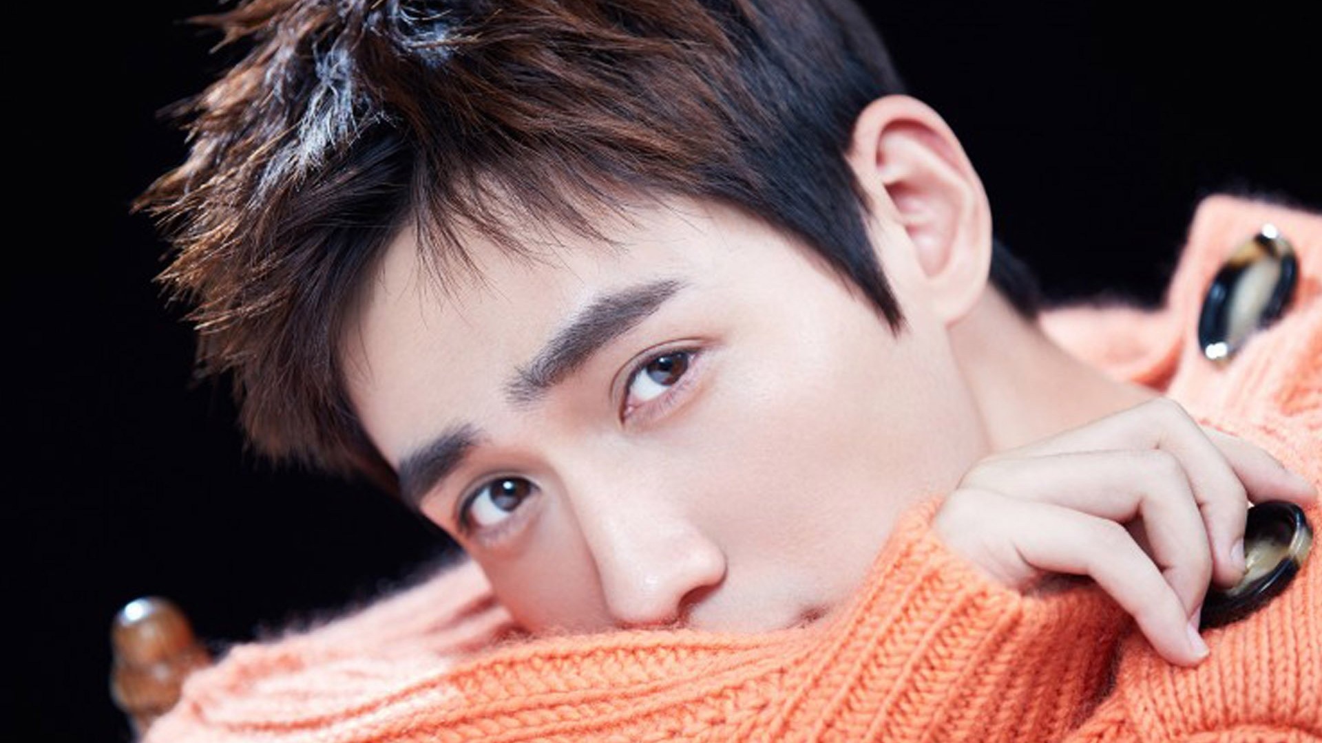 明星风尚 朱一龙壁纸