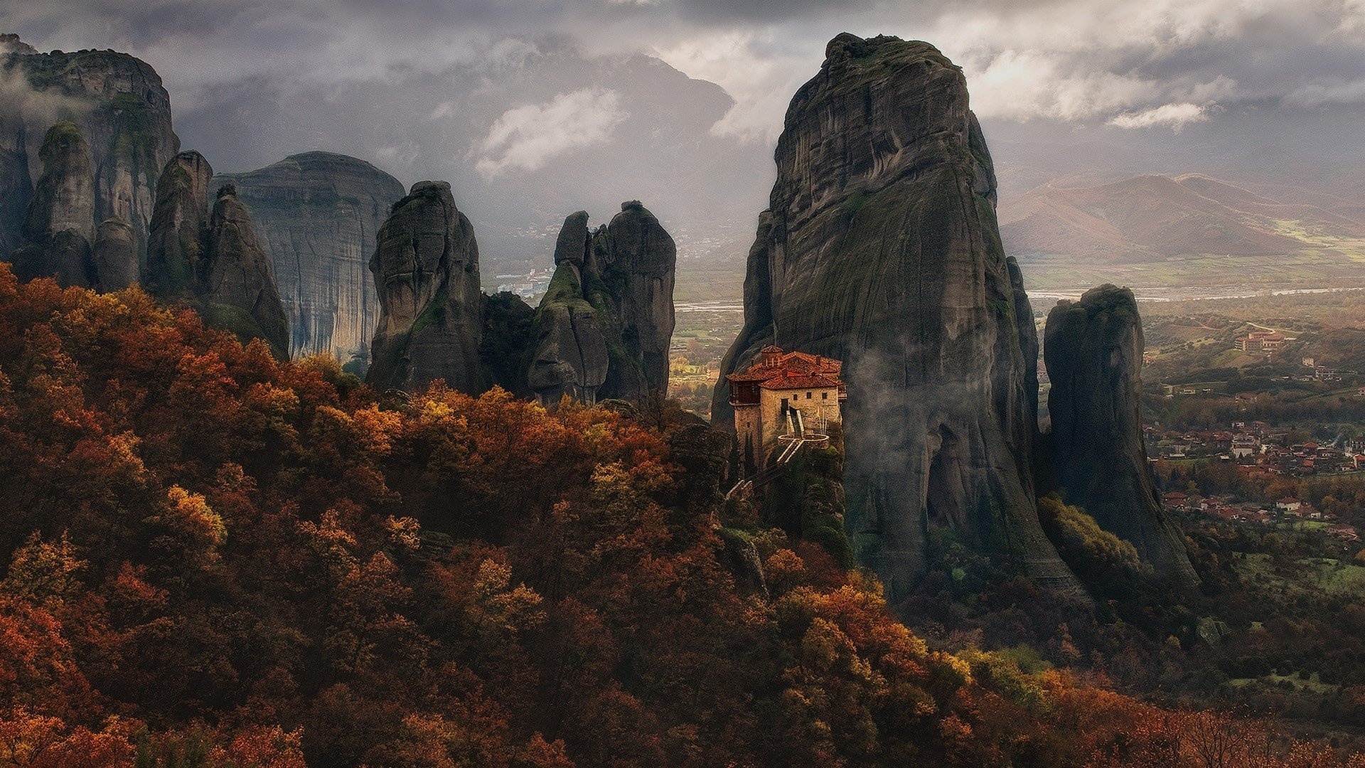 奇幻梦境山峰风景大片壁纸