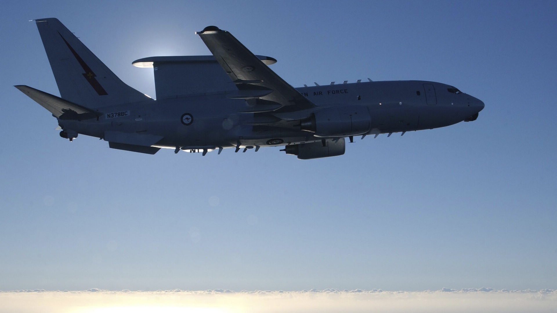 飞机预警机军事天地壁纸4