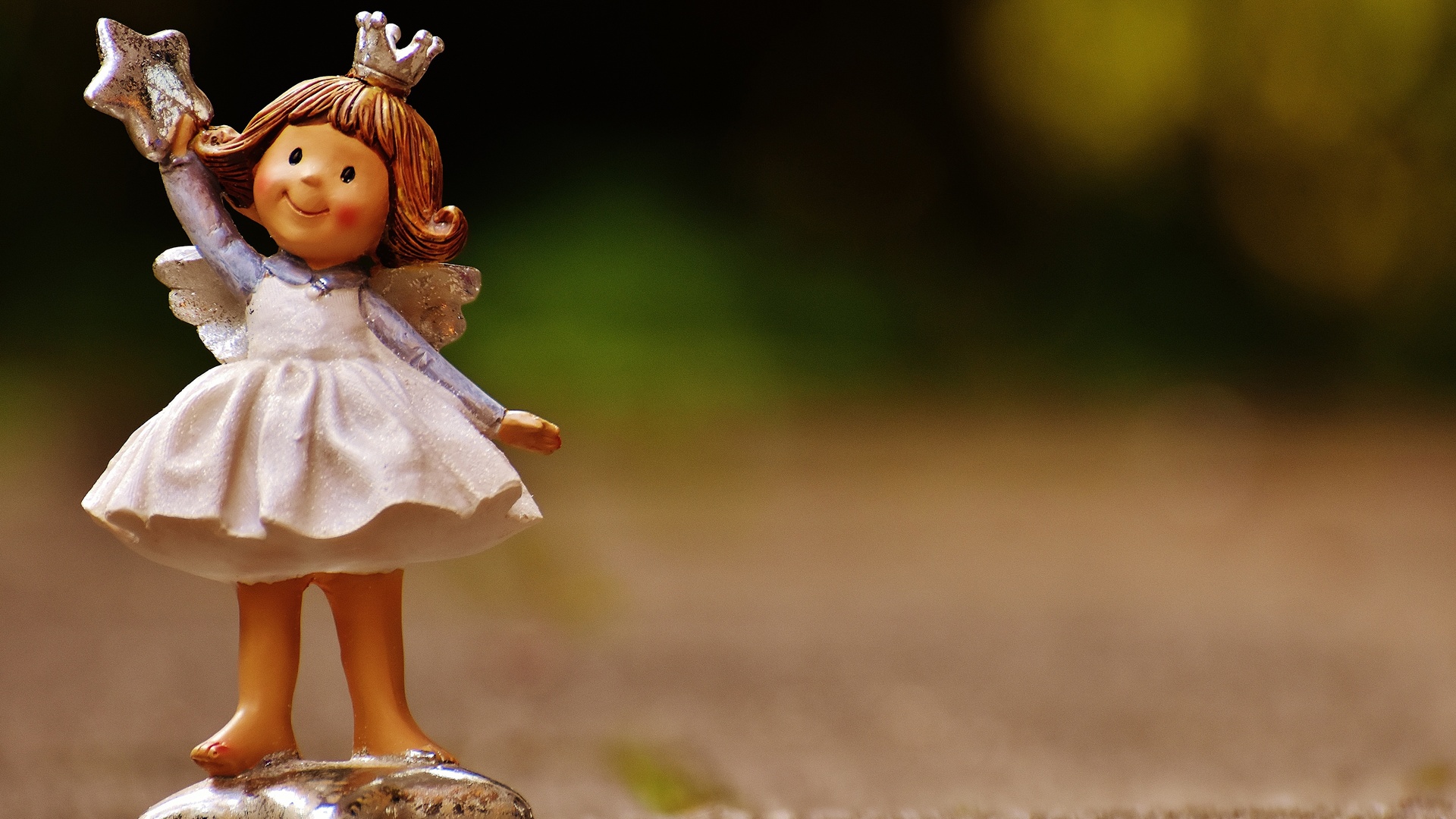 可爱天使陶瓷艺术4k图片壁纸