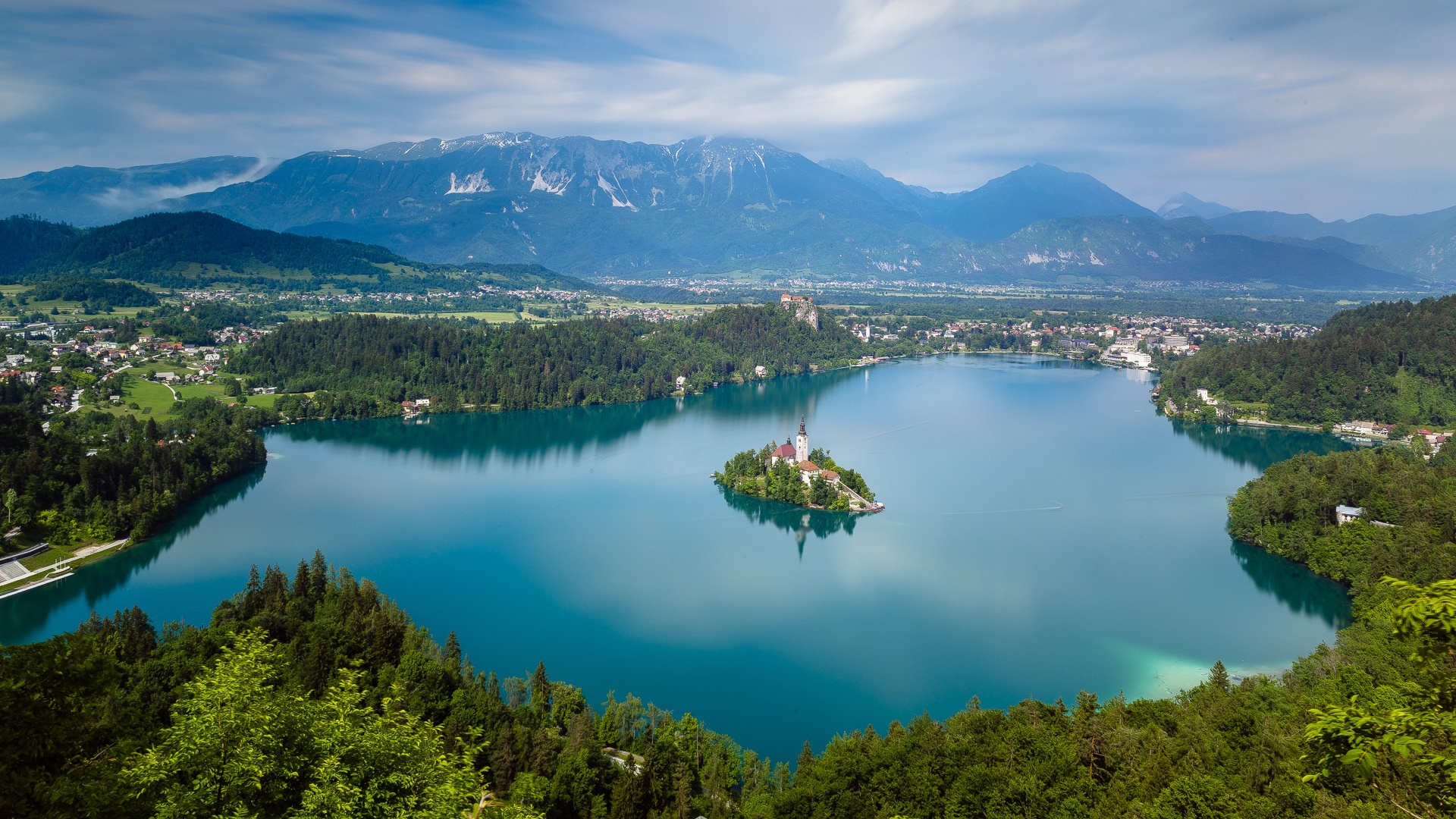 自然景观风景名胜布莱德湖斯洛文尼亚湖中央的教堂美丽的风景桌面壁纸