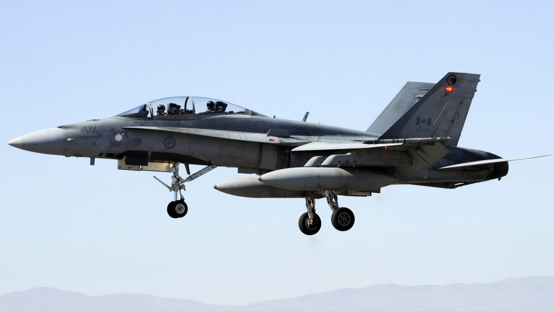 军事战斗机宽屏高清军事天地壁纸3