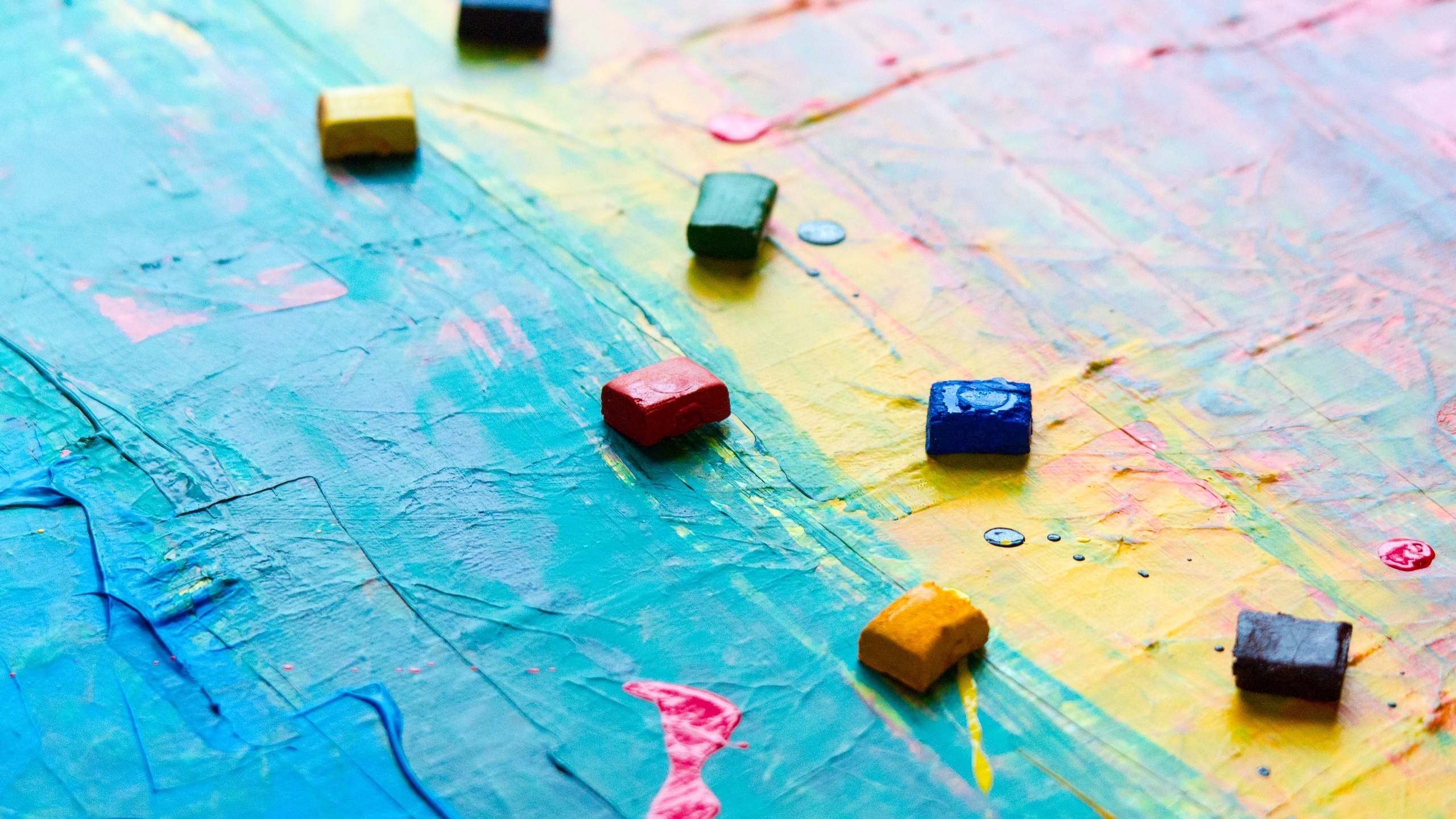 32m上传时间:2020-06-16壁纸标签:缤纷多彩壁纸封面图简介:缤纷多彩