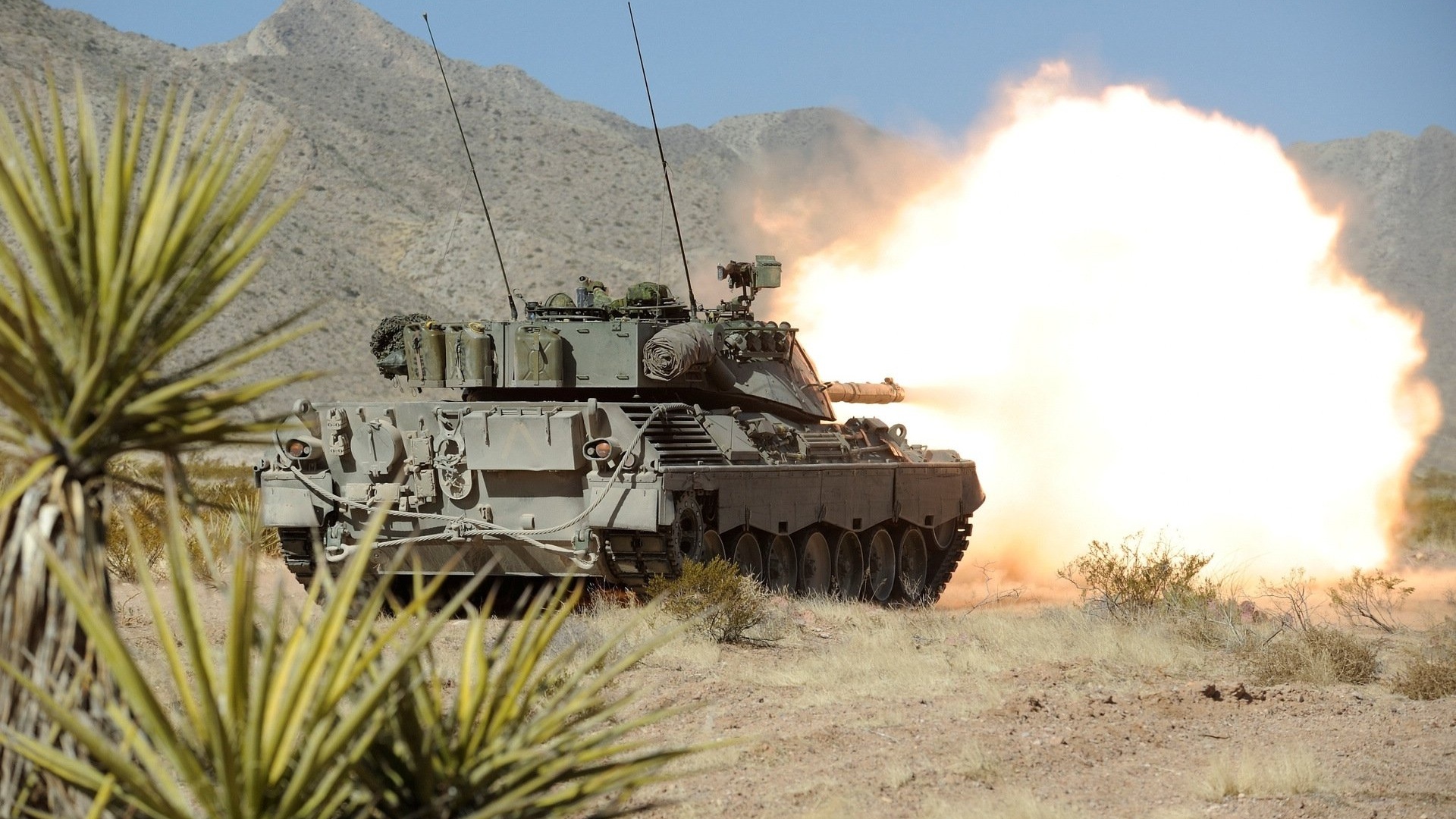 军事天地坦克十月三十一日壁纸4