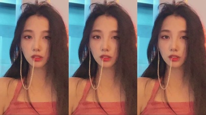 小乔咬链舞