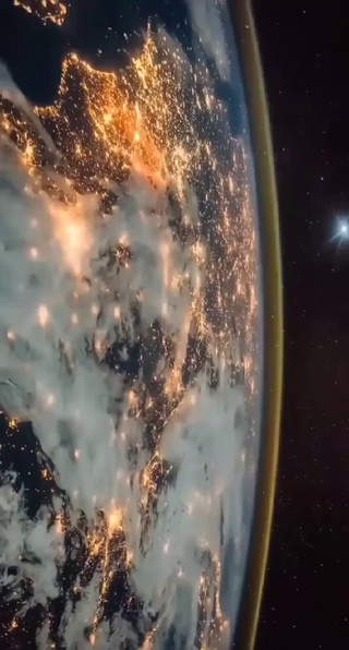 从太空俯瞰地球美景