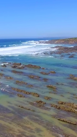 海滩鸟瞰图