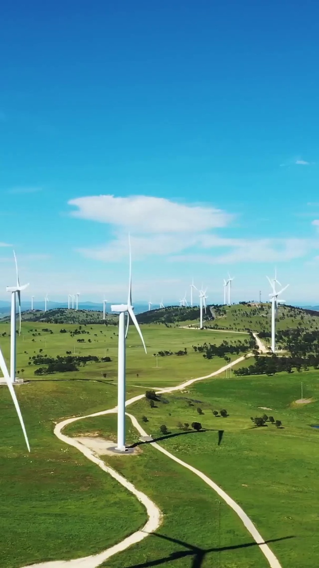 4K草原风车