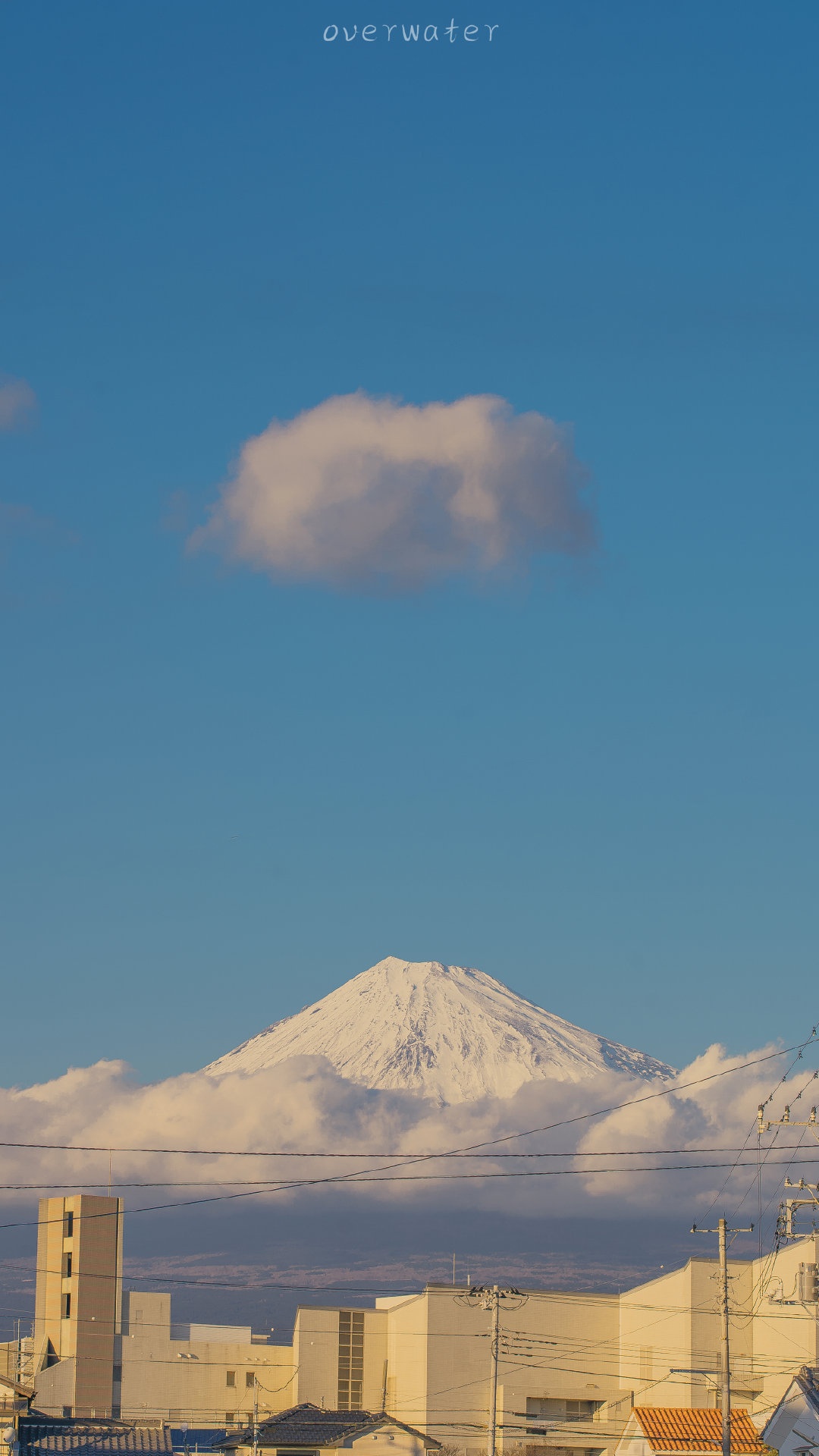 富士山,藍天白雲,清新手機微信背景圖片