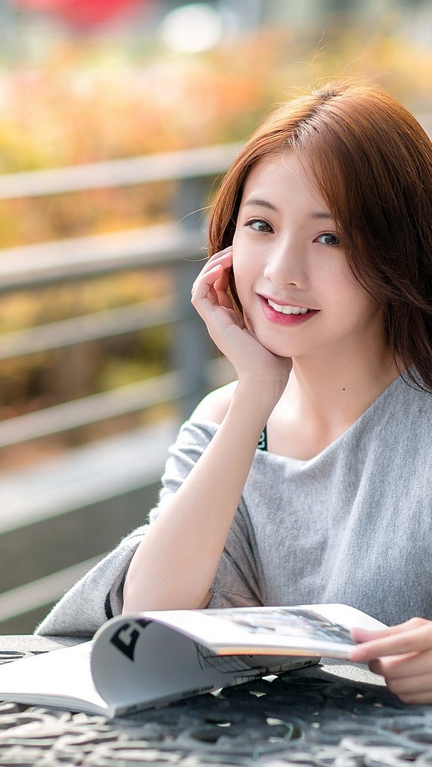 一篇小学生女孩写有隐藏信息的日志，，，，让各人感应担心