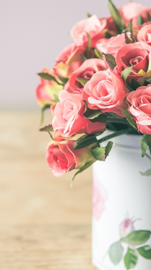 爱情 花瓶 鲜花 粉红色玫瑰花蕾 花瓣壁纸