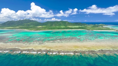 航拍唯美海滩岛屿