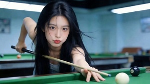 玩台球女孩