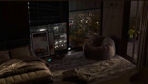 深夜雨天温馨卧室