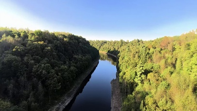 沿岸