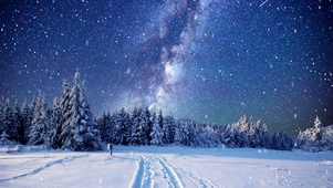 星夜雪景