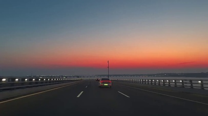 好想陪你一起看晚霞