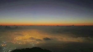 日出云海