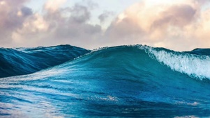 大海海浪波涛汹涌