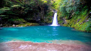 山泉溪水