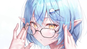 可爱蓝发精灵少女