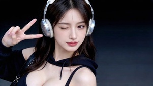 可爱青春美女