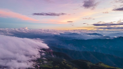4K云雾大山晚霞