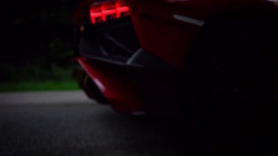 兰博基尼喷火超清壁纸