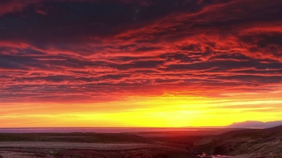 傍晚唯美夕阳火烧云山顶治愈