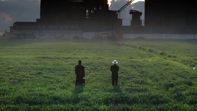 该怎么形容这种氛围~