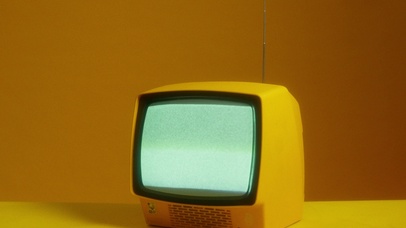 卡通雪花屏小电视