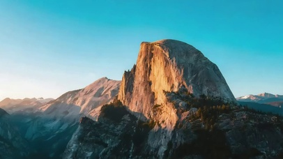 阳光高山山脉