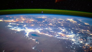 太空地球实景