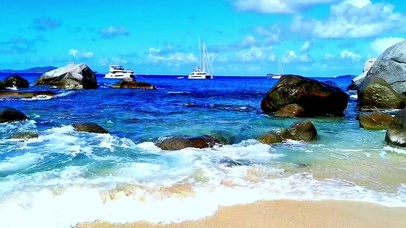 唯美海浪帆船4K