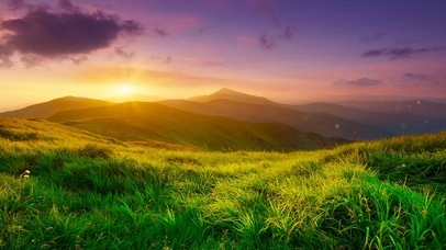 日落山峦