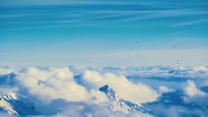 雪山白云
