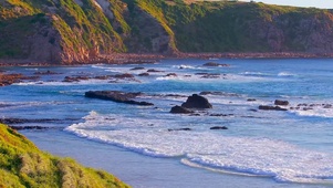 高山海岸海浪
