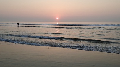 海上日出