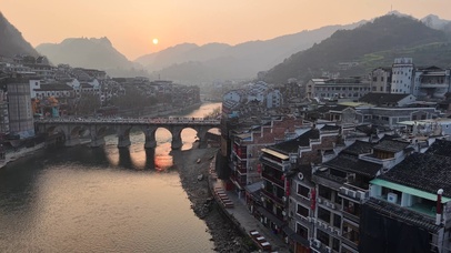 贵州镇远古镇清晨日出